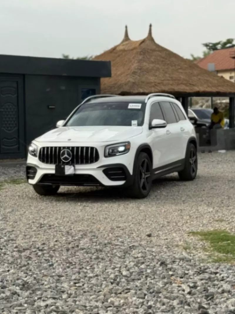 Mercedes-Benz GLB-Class   - 2020