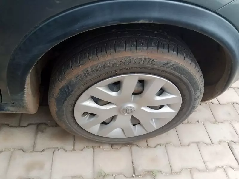 Nissan Juke   - 2012