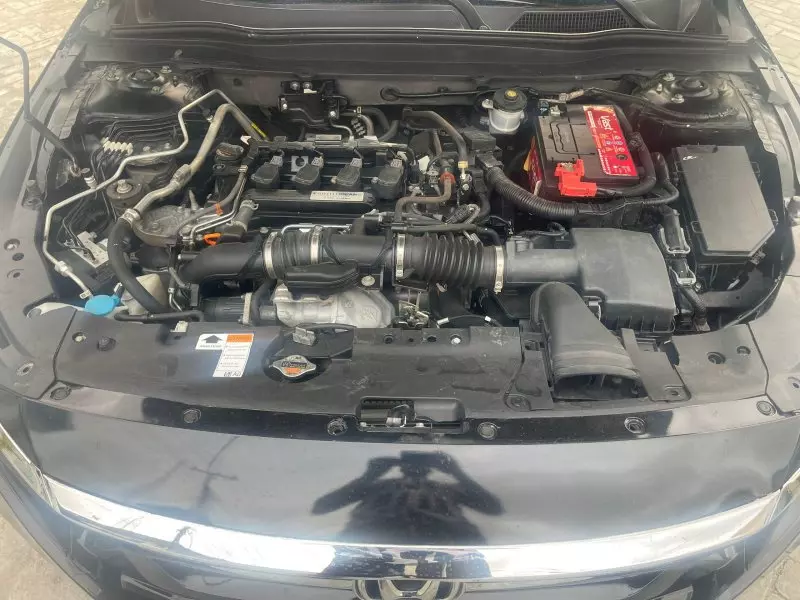 Honda Accord   - 2018