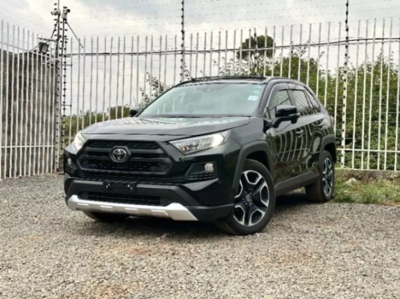 Toyota RAV4   - 2014