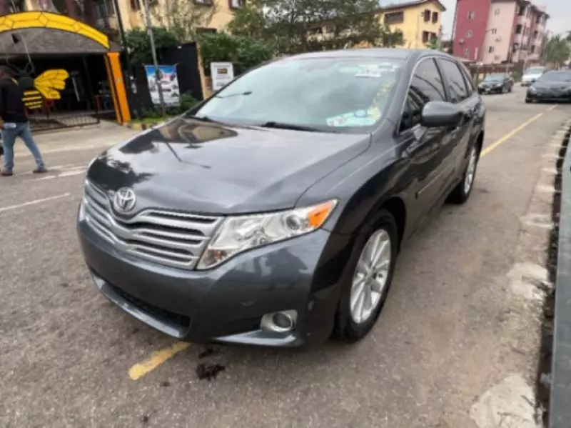 Toyota Venza   - 2010