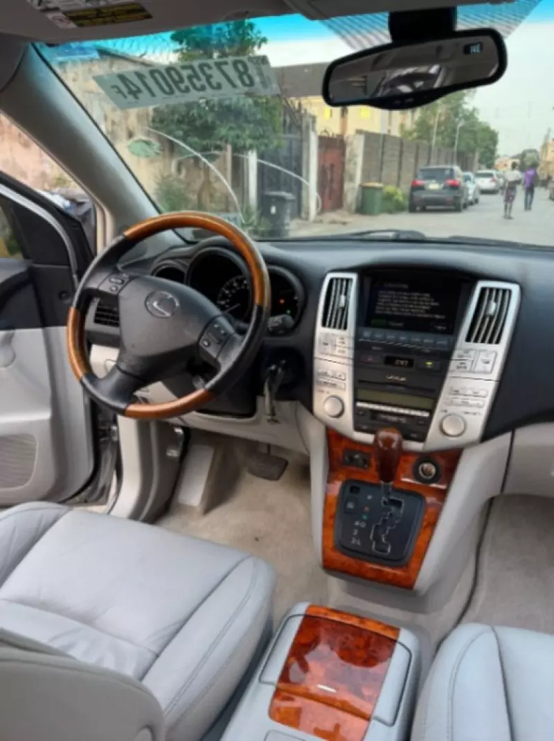 Lexus RX 330   - 2005