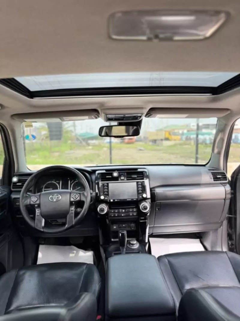 Toyota 4Runner - 2020