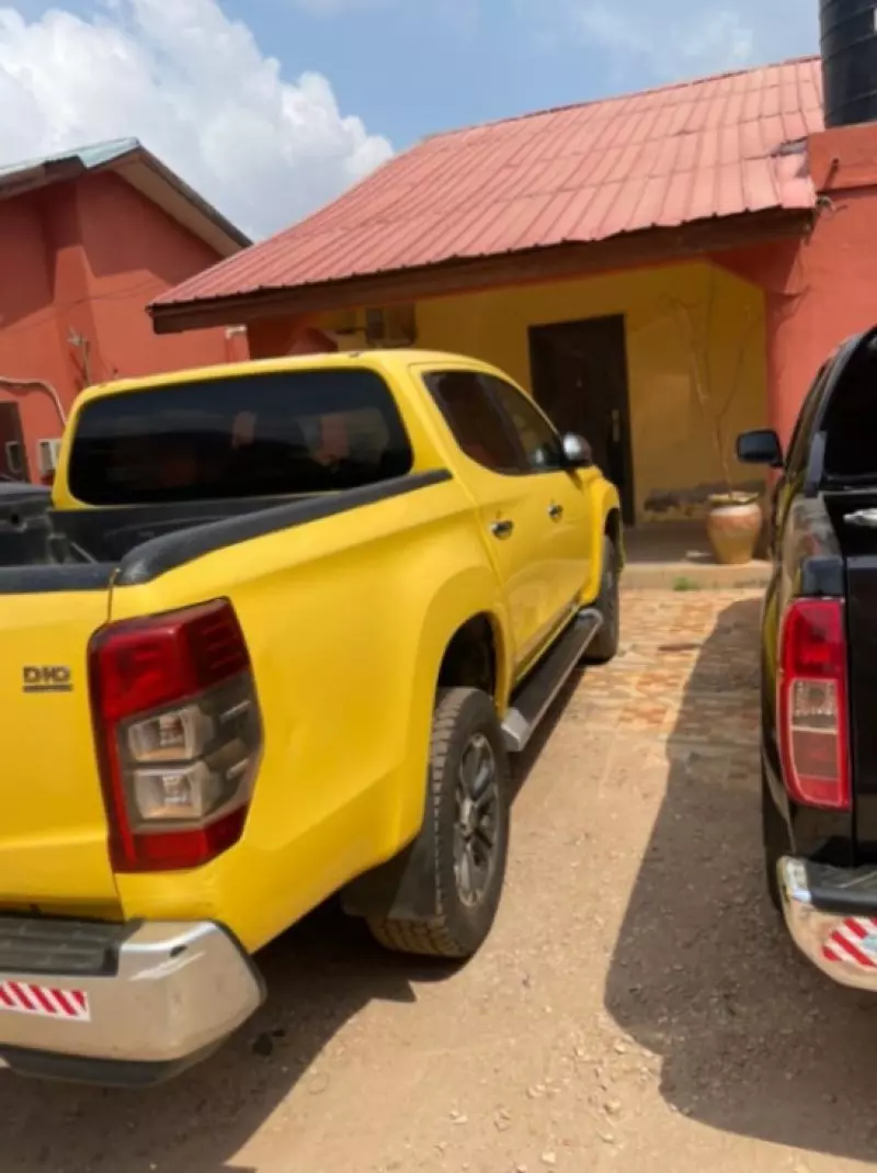 Mitsubishi L200 D/C Sportero A/T   - 2019