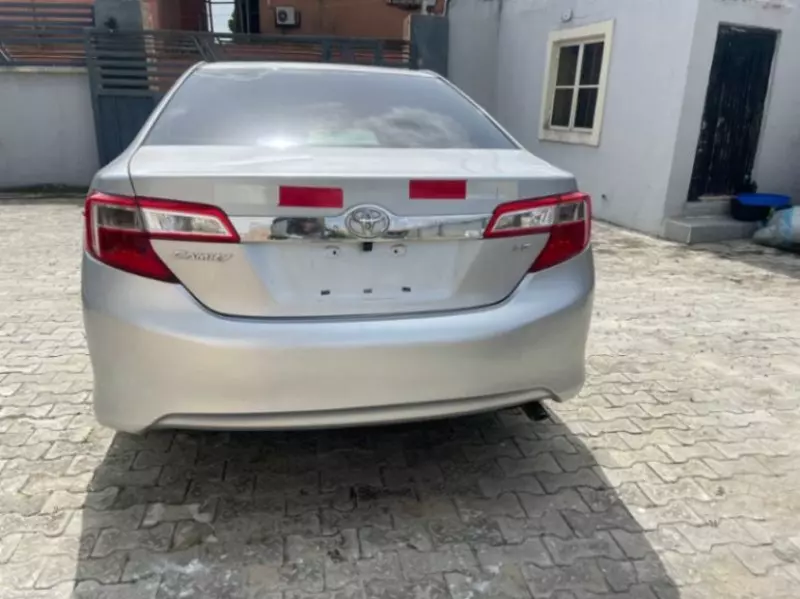 Toyota Camry   - 2013