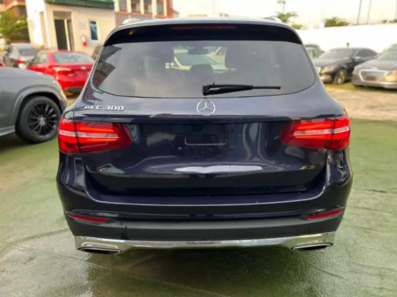 Mercedes-Benz GLC 300