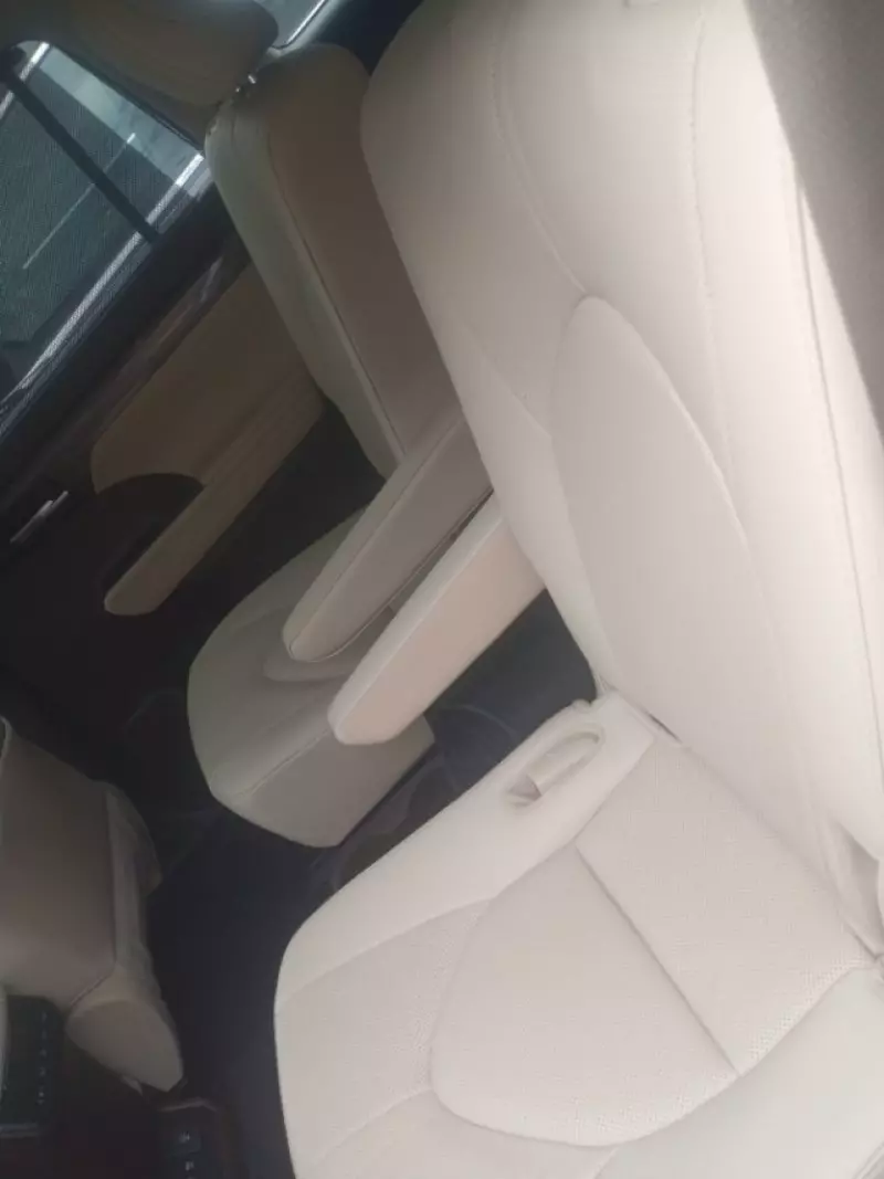 Toyota Venza   - 2014