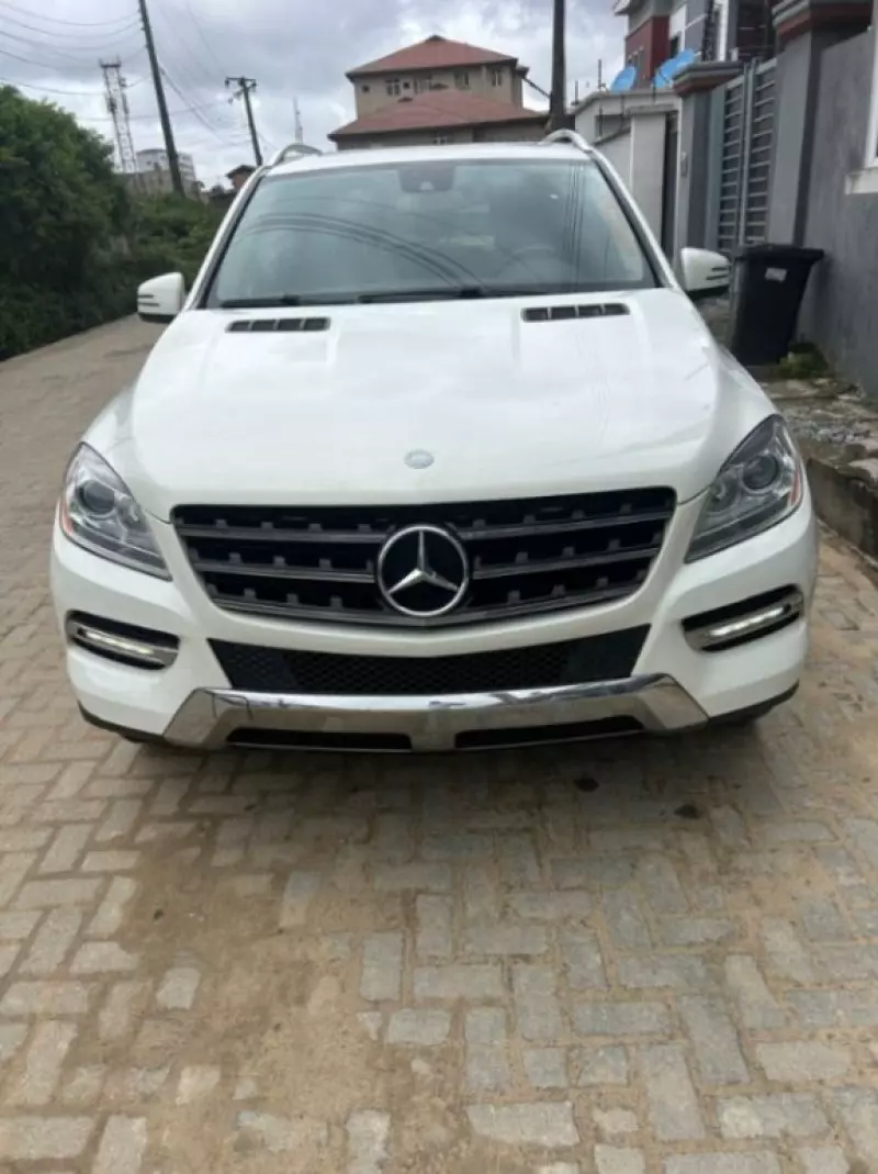 Mercedes-Benz ML 350   - 2012