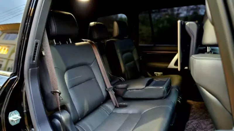 Toyota Landcruiser ZX   - 2019