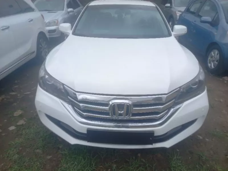 Honda Accord   - 2009