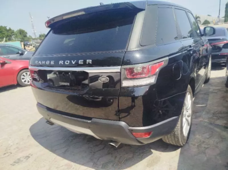 Land Rover Range Rover Sport   - 2016