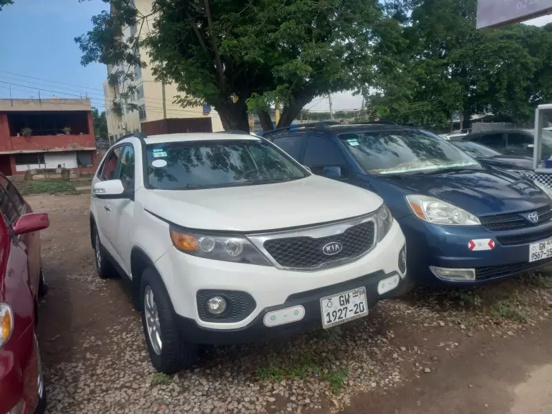 KIA Sorento   - 2013