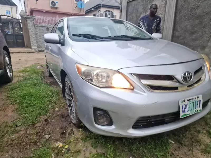 Toyota Corolla   - 2013