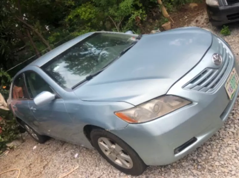 Toyota camry   - 2006