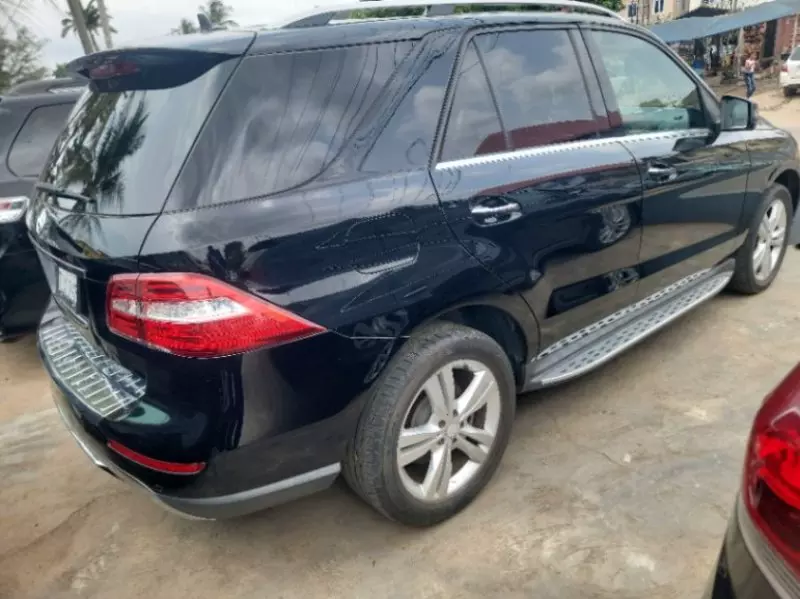 Mercedes-Benz ML-Class   - 2015