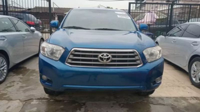 Toyota Highlander   - 2009