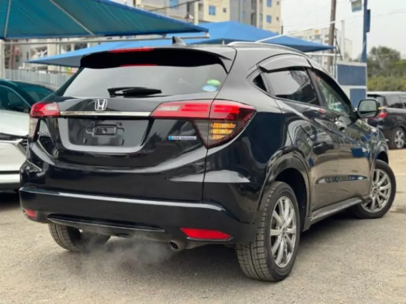 Honda Vezel    - 2018