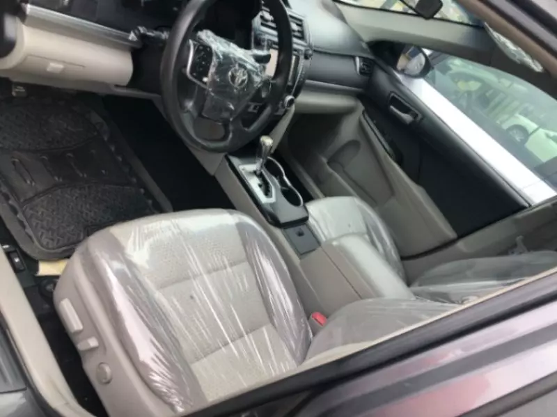 Toyota Camry   - 2014