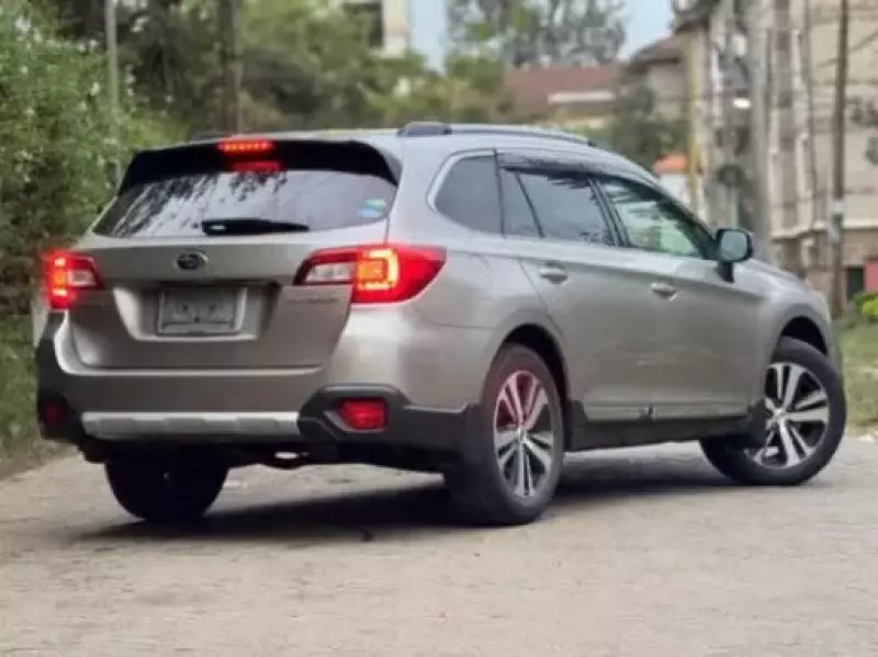 Subaru Outback   - 2018