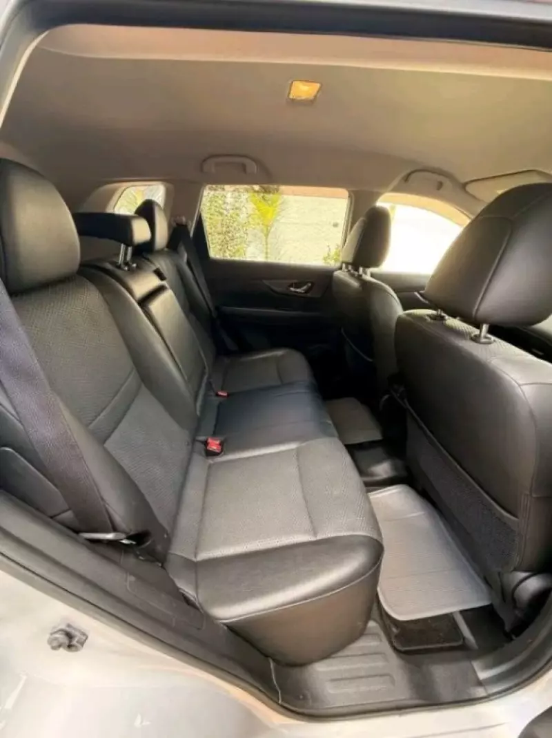 Nissan X-Trail   - 2017