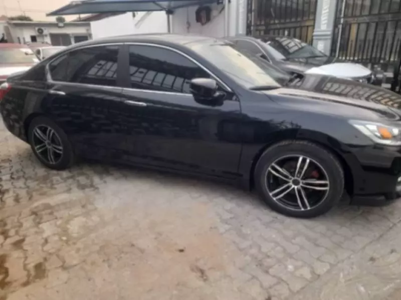Honda Accord   - 2014