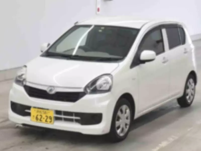 Daihatsu Mira    - 2016