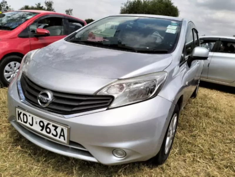 Nissan Note   - 2015