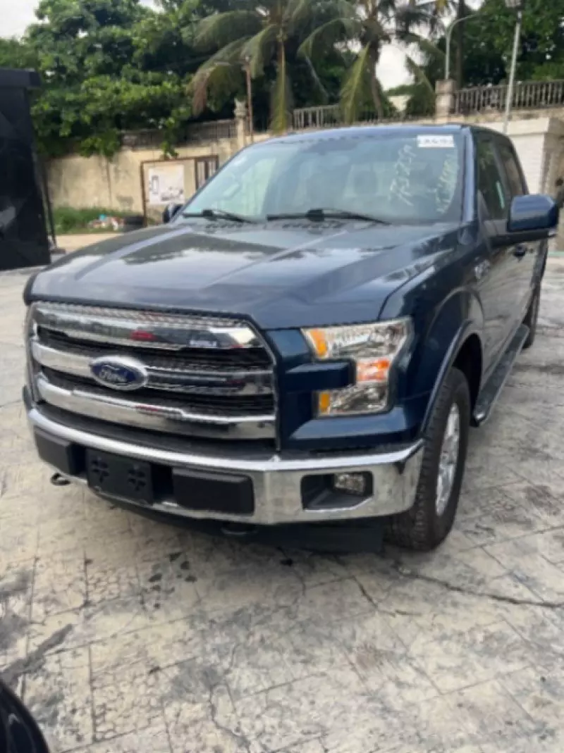 Ford F-150   - 2017