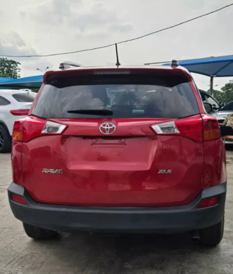 Toyota RAV 4   - 2014