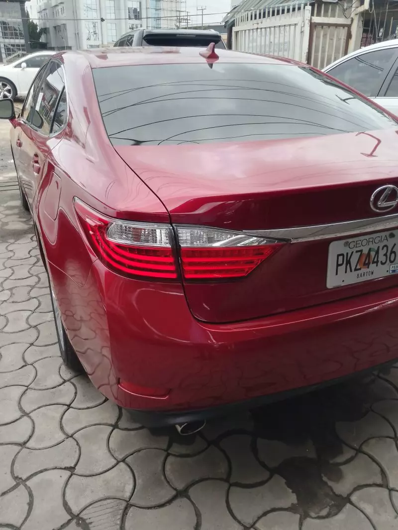 Lexus ES 350   - 2014