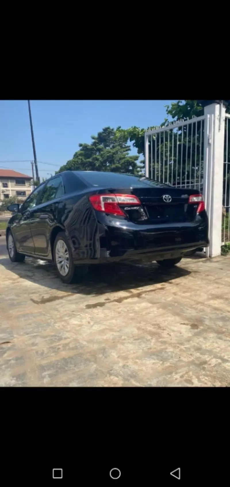 Toyota Camry   - 2013