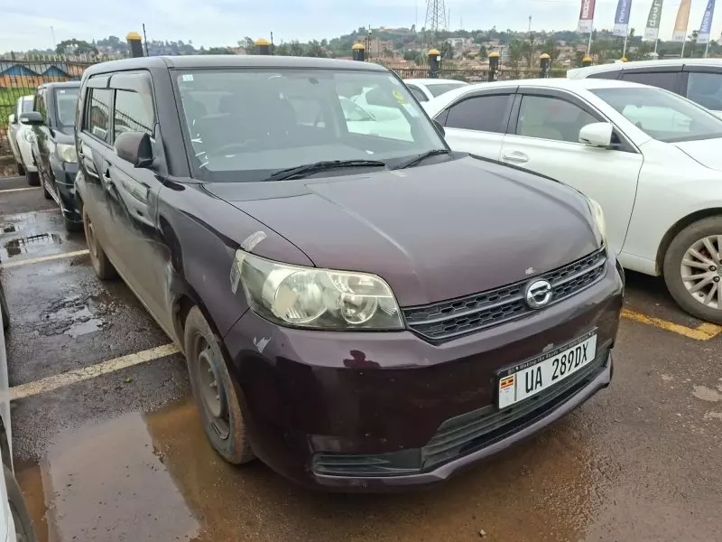 Toyota Rumion   - 2012