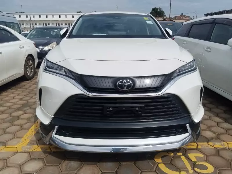 Toyota Harrier   - 2020