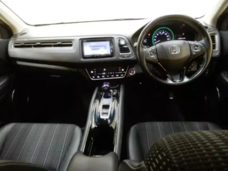 Honda Vezel Hybrid   - 2018