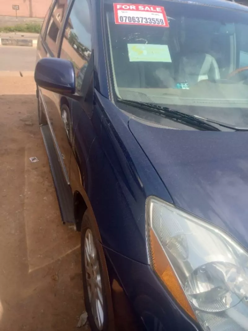 Toyota Sienna   - 2007