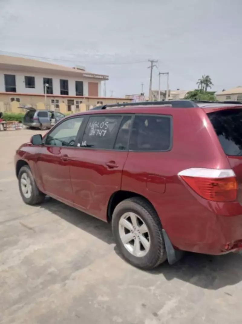 Toyota Highlander   - 2008
