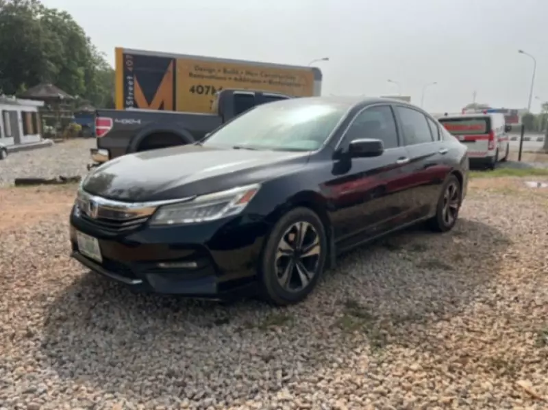 Honda Accord   - 2013