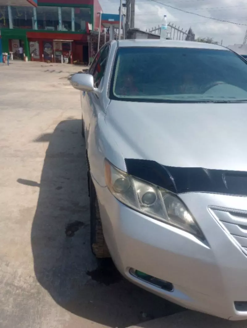 Toyota camry   - 2009
