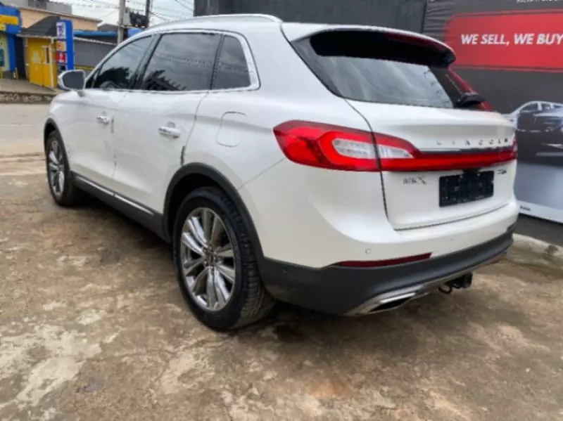 Lincoln MKX