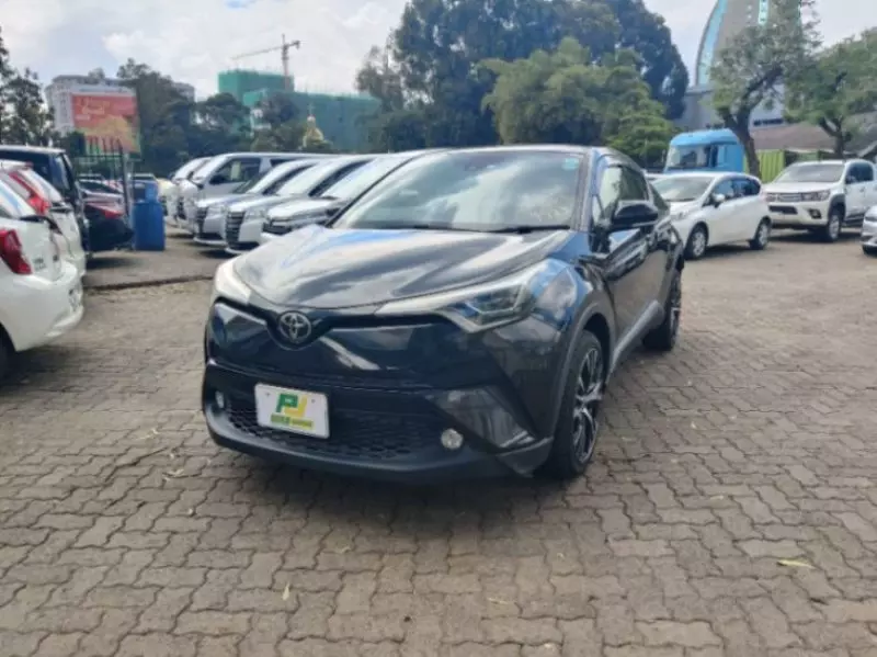 Toyota CH-R   - 2017