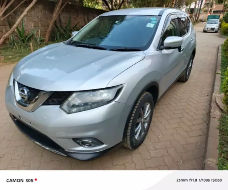 Nissan X-Trail   - 2017