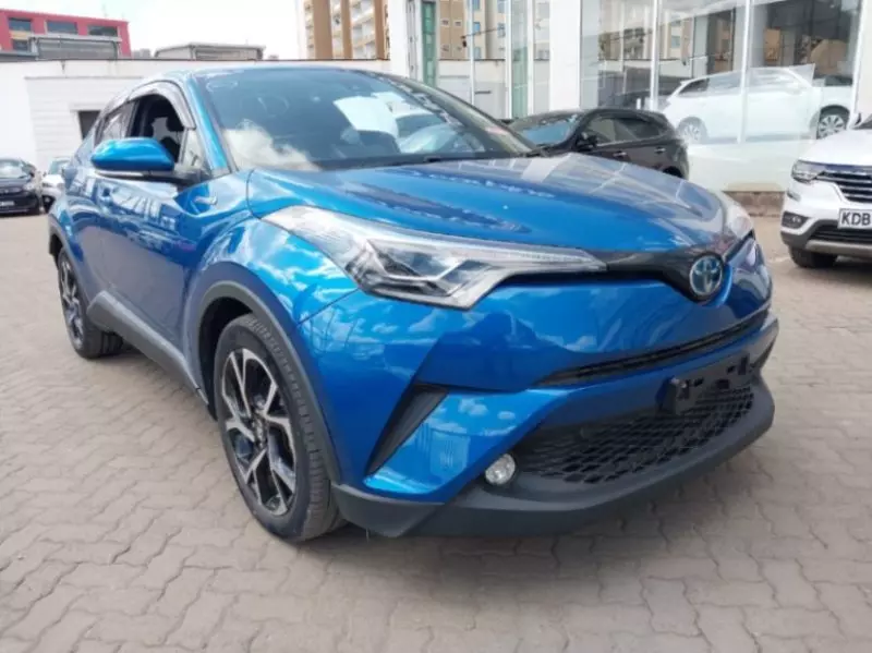Toyota CH-R   - 2016