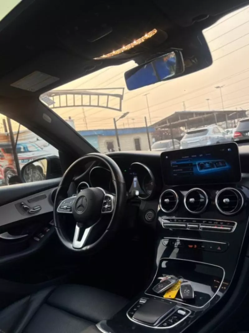 Mercedes-Benz GLC 300