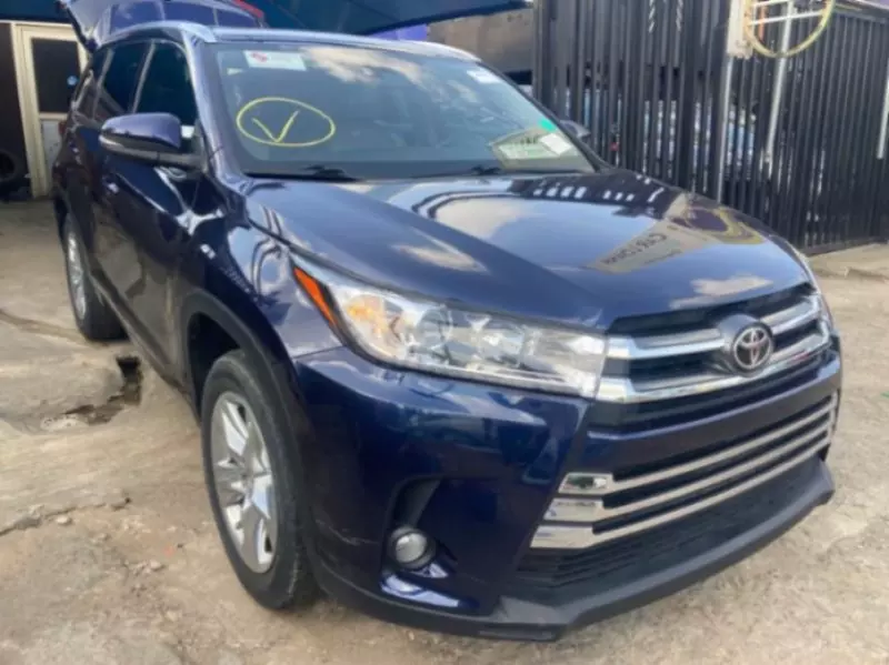 Toyota Highlander - 2014