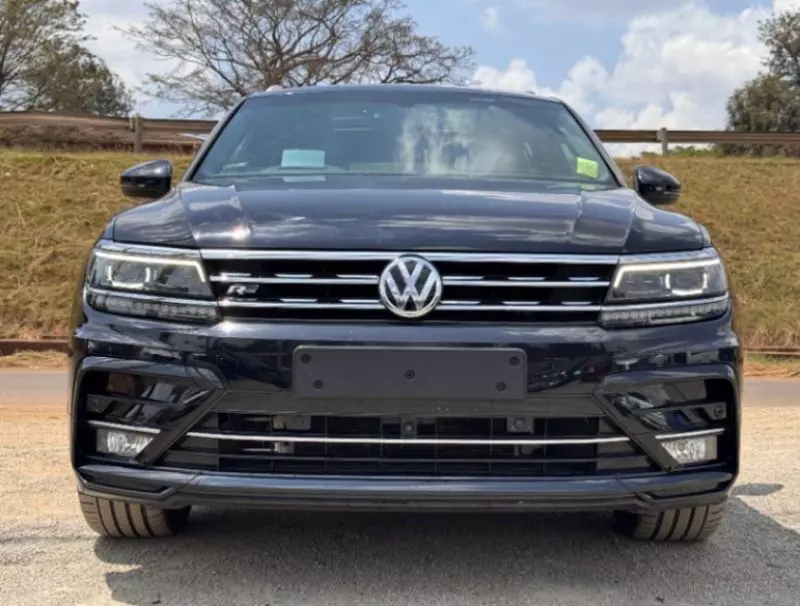 Volkswagen Tiguan   - 2018