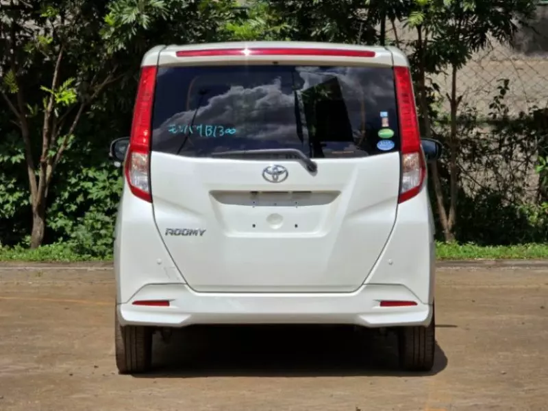 Toyota Roomy   - 2018