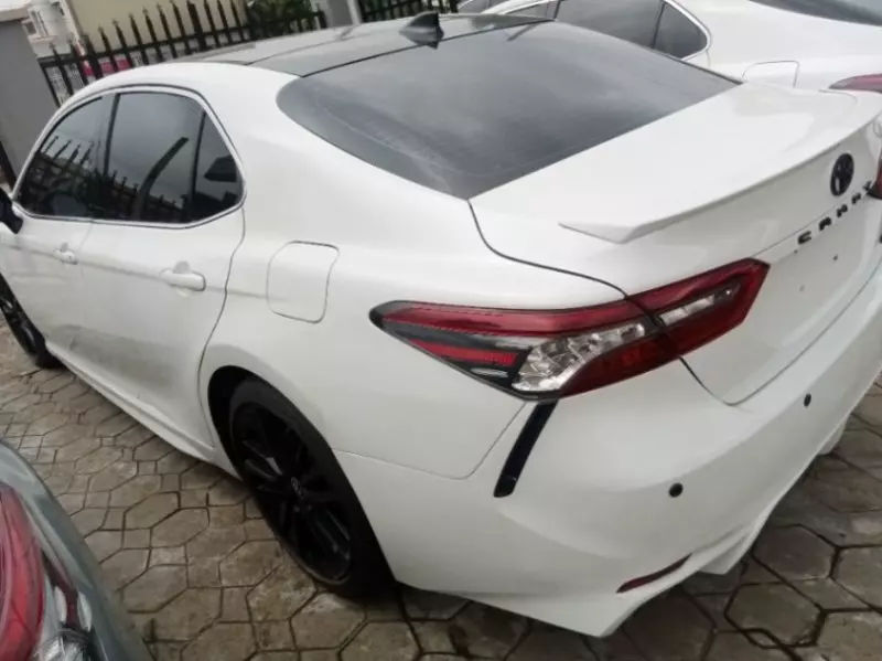 Toyota Camry   - 2022