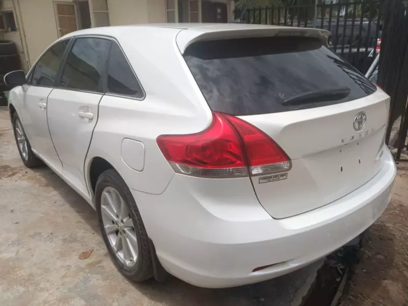 Toyota Venza   - 2010