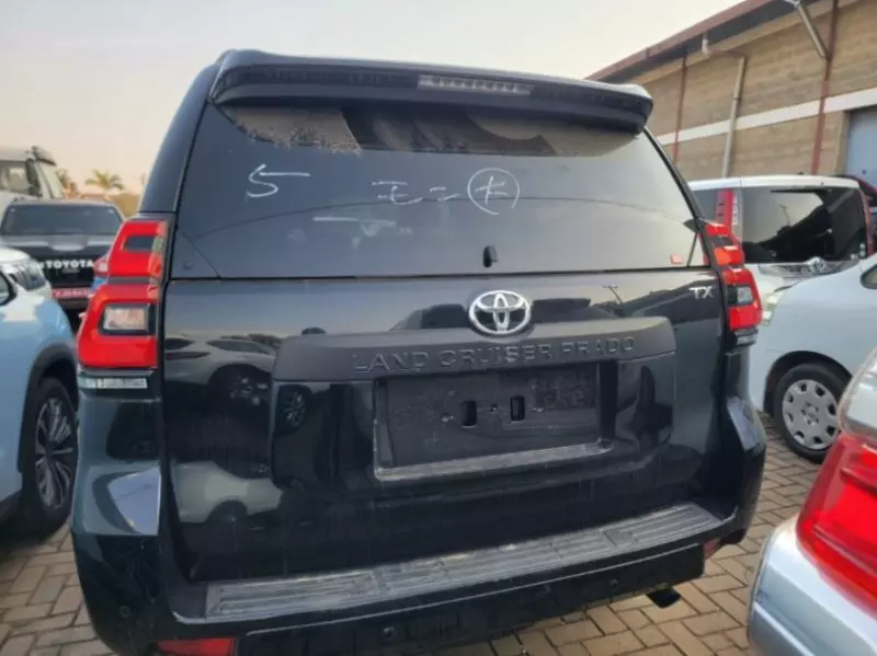 Toyota Landcruiser prado TX   - 2023