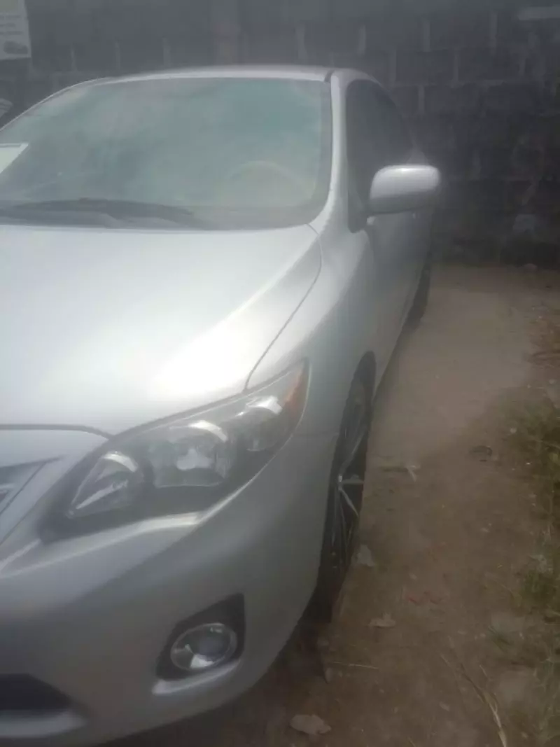 Toyota Corolla   - 2013